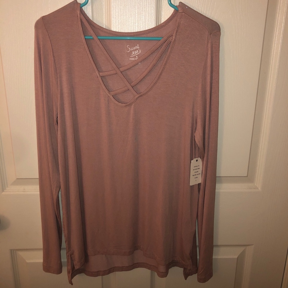 Sweet Tea cross blouse